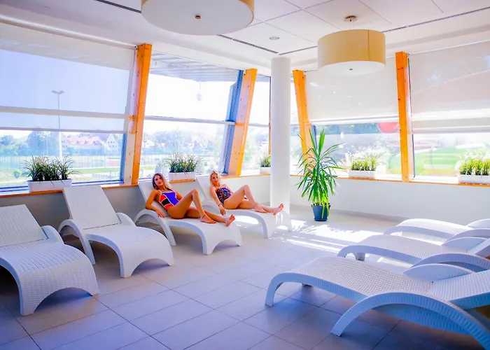 Aqua-zdroj 3* 바우브자이치