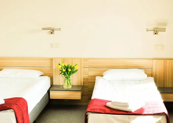 Aqua-zdroj 호텔 3*